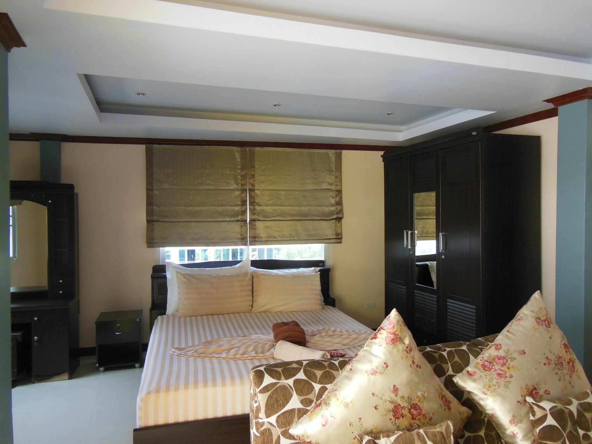 Boomerang Guesthouse And Bar Pattaya ภายนอก รูปภาพ